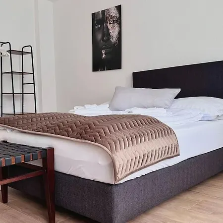 Apartment 15 Minuten Fussweg Zum Stadion Und Privatparkplatz Dortmund
