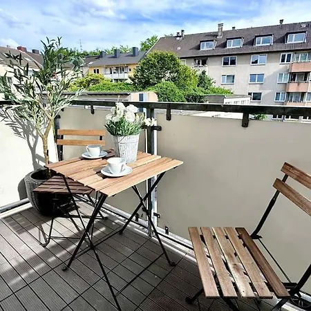 Apartment 15 Minuten Fussweg Zum Stadion Und Privatparkplatz Dortmund