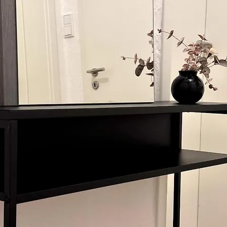 15 Minuten Fussweg Zum Stadion Und Privatparkplatz Apartment