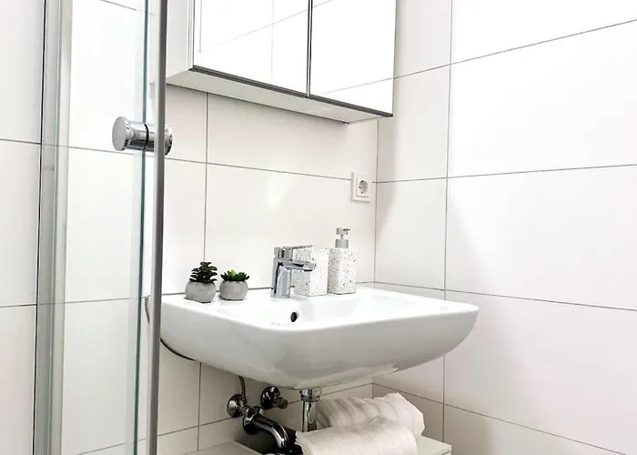 15 Minuten Fußweg Zum Stadion Und Privatparkplatz * Dortmund