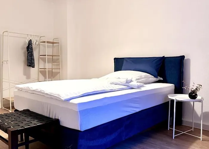 15 Minuten Fußweg Zum Stadion Und Privatparkplatz Apartment